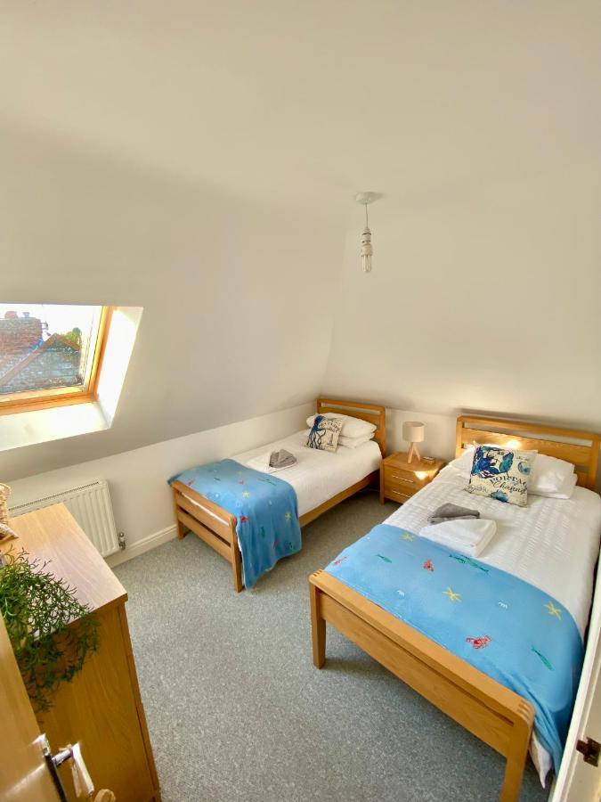 Swanage Holiday Penthouse Apartment, Moments From Beach And Town, On Site Parking, Fast Wifi, Sleeps Up To 6, Rated Exceptional المظهر الخارجي الصورة